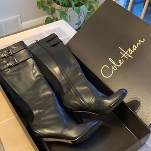 Cole Hann size 9 1/2 black leather boots
